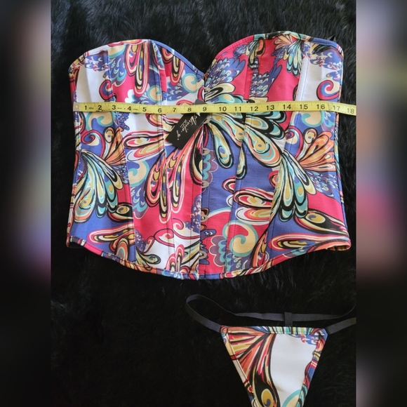 Alivila Y Corset and Panty Set Medium - Picture 6 of 7